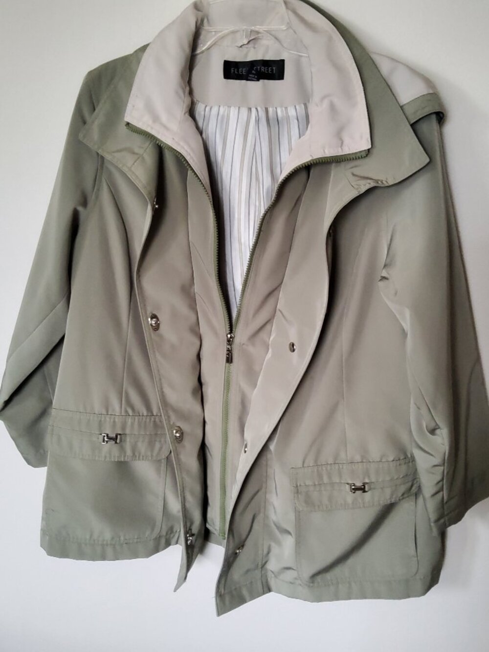 Fleet Street Women's Anorak Rain Jacket in Green size XL